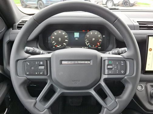 2025 Land Rover Defender S