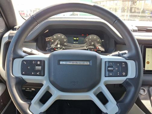 2024 Land Rover Defender S