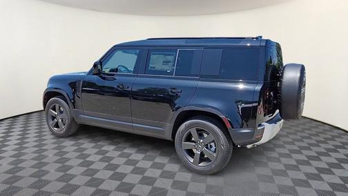 2025 Land Rover Defender S