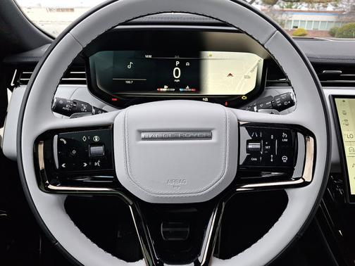 Carpathian Grey Premium Metallic - 1AU 2026 Land Rover Range Rover Sport Dynamic SE