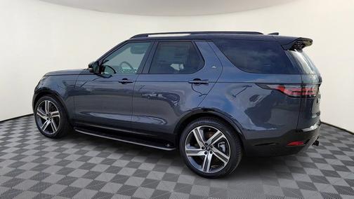 2024 Land Rover Discovery Dynamic SE