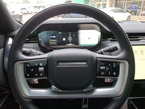 2024 Land Rover Range Rover SE