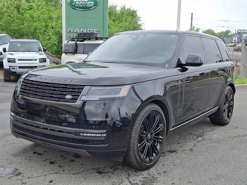 2024 Land Rover Range Rover SE