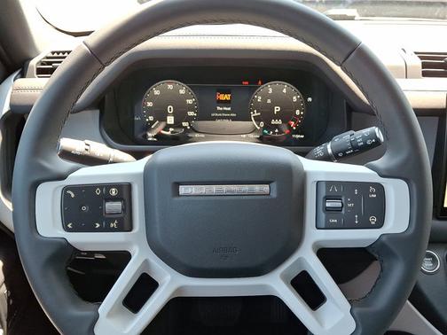 2025 Land Rover Defender S