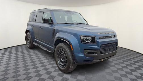 2026 Land Rover Defender OCTA