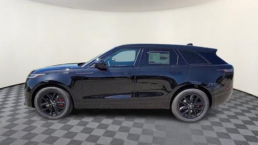 2025 Land Rover Range Rover Velar Dynamic SE
