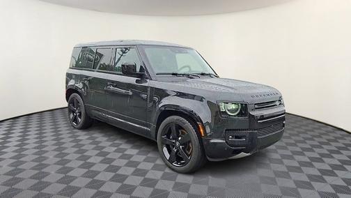 2024 Land Rover Defender V8