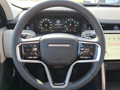 2025 Land Rover Discovery Sport S