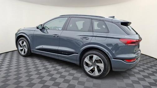 Manhattan Gray Metallic - H1H1 2025 Audi Q6 e-tron Premium Plus