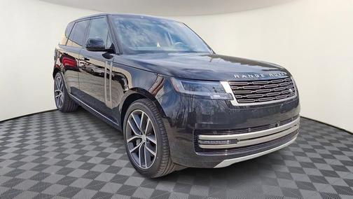 2025 Land Rover Range Rover SE