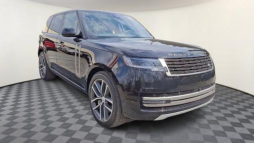 2025 Land Rover Range Rover SE