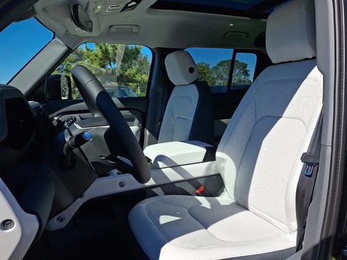 2026 Land Rover Defender S