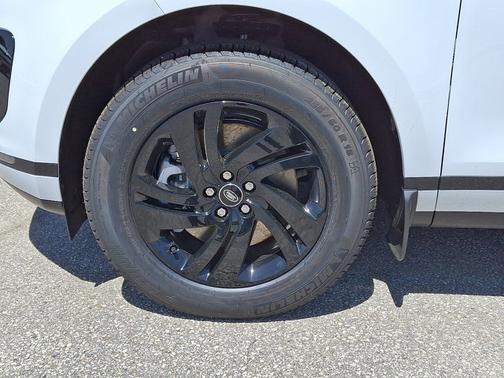 2026 Land Rover Range Rover Evoque Core S
