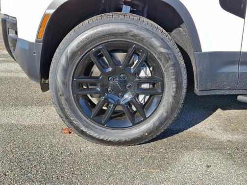 2026 Land Rover Defender S