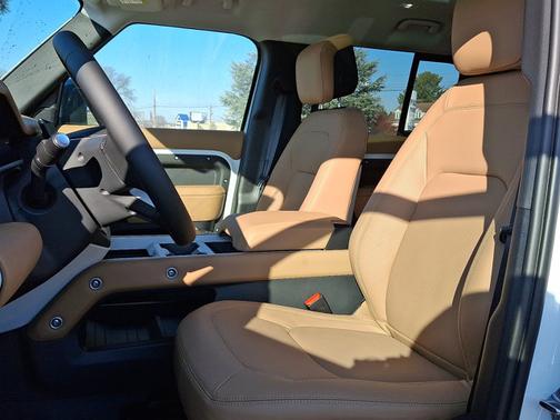 2026 Land Rover Defender S