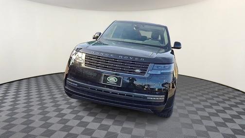 2024 Land Rover Range Rover SE
