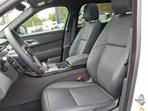 2025 Land Rover Range Rover Velar Dynamic SE