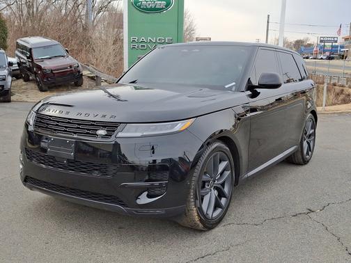 2024 Land Rover Range Rover Sport SE