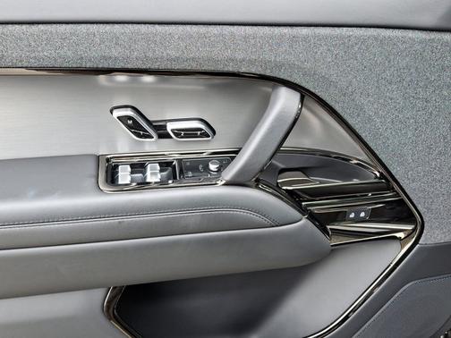 2024 Land Rover Range Rover Sport SE