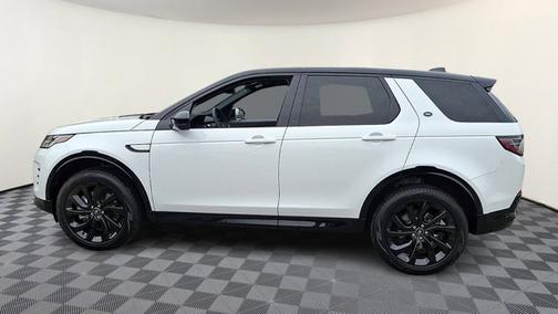 Fuji White - 1AA 2025 Land Rover Discovery Sport Dynamic SE