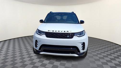 2025 Land Rover Discovery Dynamic SE