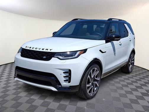 2025 Land Rover Discovery Dynamic SE