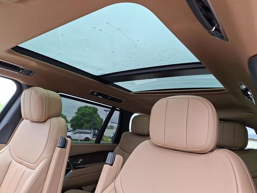 Eiger Grey Metallic - 1DF 2026 Land Rover Range Rover SE