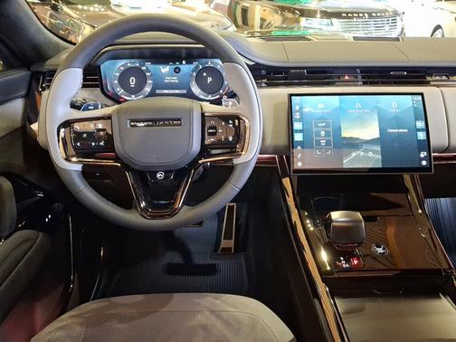 2025 Land Rover Range Rover Sport SV Edition Two