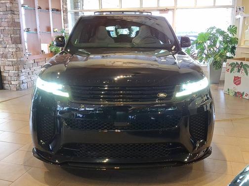 2025 Land Rover Range Rover Sport SV Edition Two