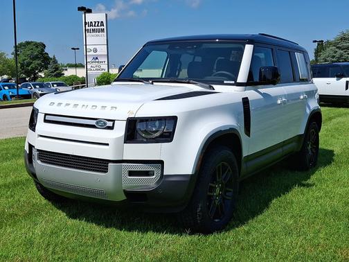 2025 Land Rover Defender S