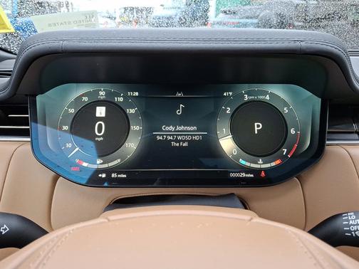 2026 Land Rover Range Rover SE