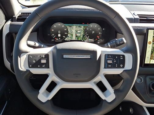2025 Land Rover Defender S
