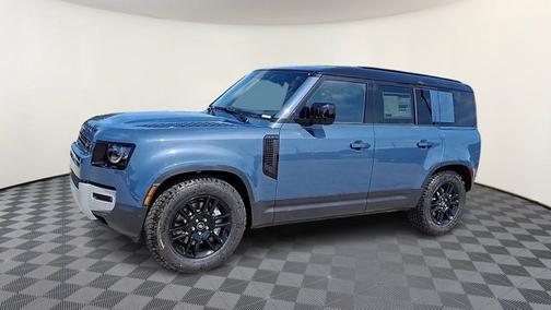 2025 Land Rover Defender S