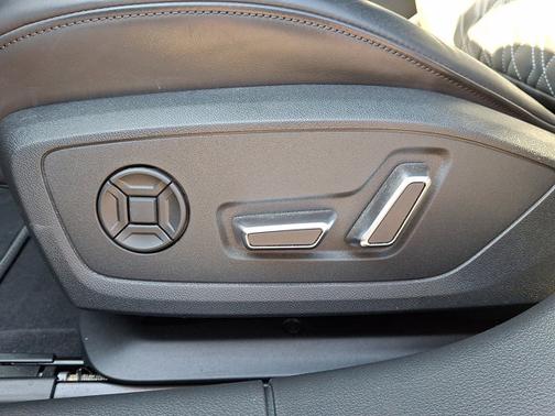 2023 Audi S6 Premium Plus