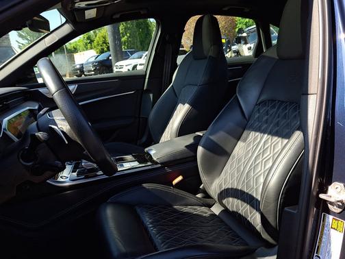 2023 Audi S6 Premium Plus