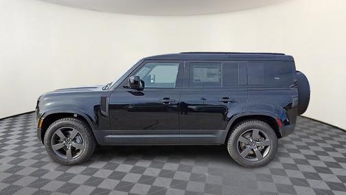 2025 Land Rover Defender S