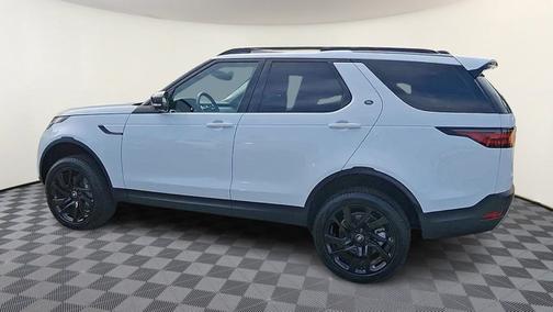 2024 Land Rover Discovery S