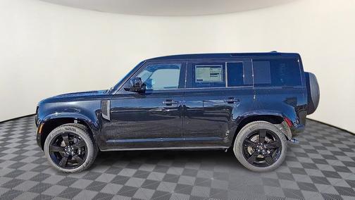 2025 Land Rover Defender V8