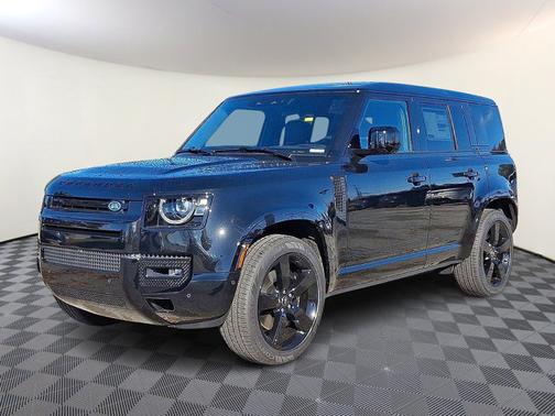 2025 Land Rover Defender V8