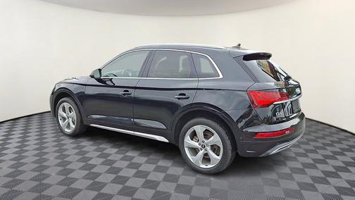 2021 Audi Q5 Prestige