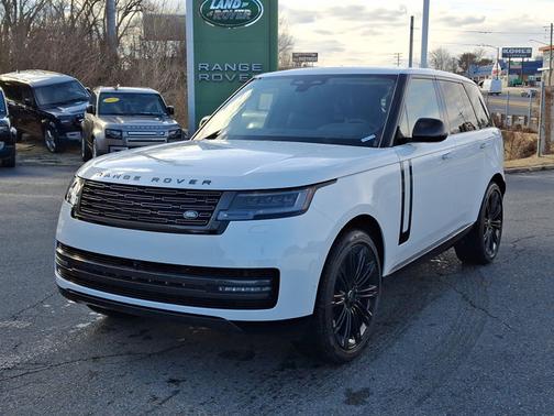 2025 Land Rover Range Rover SE