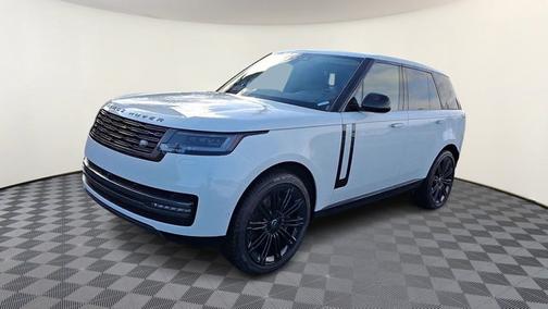 2025 Land Rover Range Rover SE