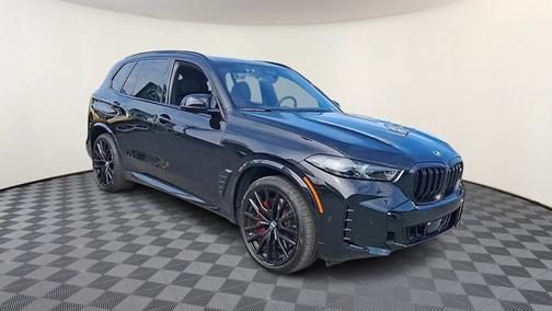 2024 BMW X5 M60i