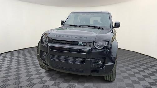 2023 Land Rover Defender X-Dynamic SE