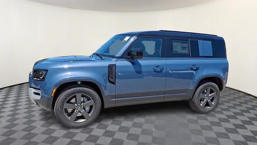 2025 Land Rover Defender S