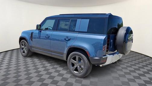 2025 Land Rover Defender S