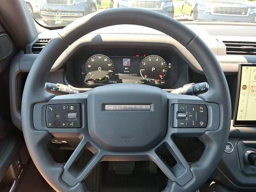 2025 Land Rover Defender S