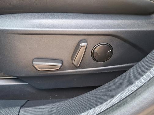 2021 Ford Mustang Mach-E Select