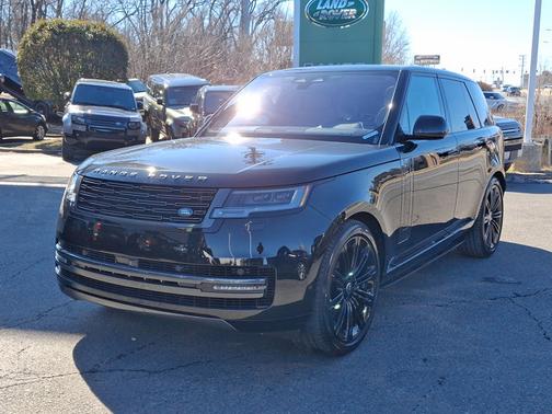 2023 Land Rover Range Rover SE