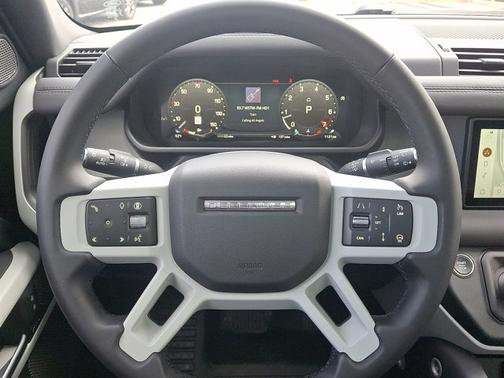 2024 Land Rover Defender S